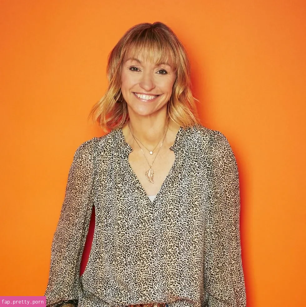 Michaela Strachan Swimming - Photo #29