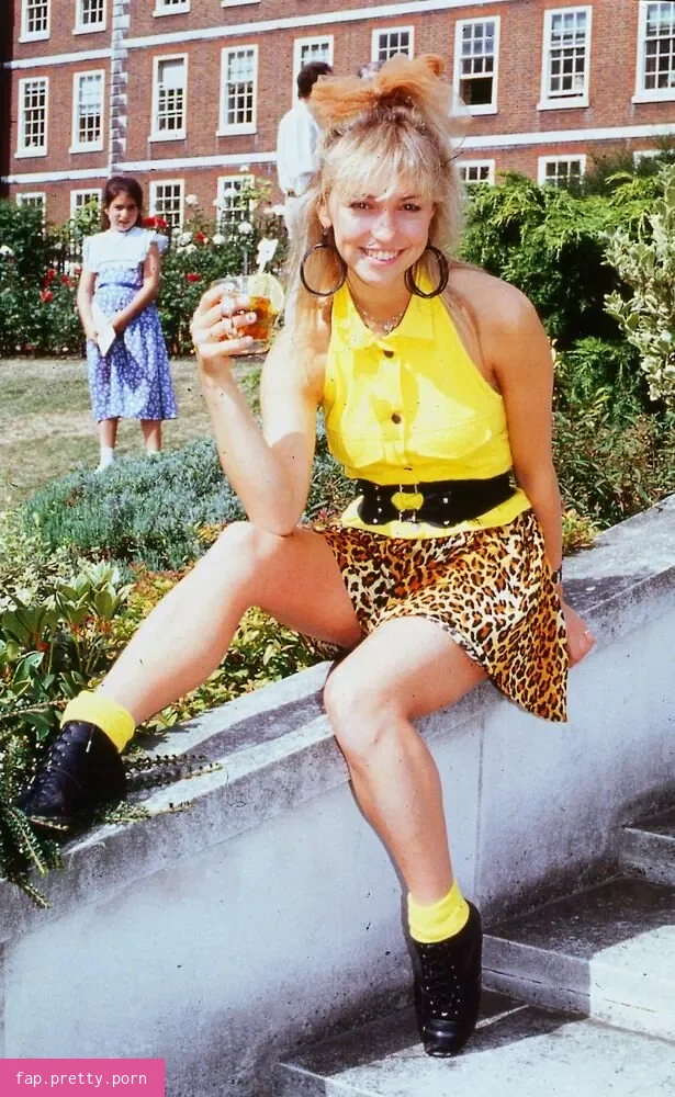 Michaela Strachan Swimming - Photo #43
