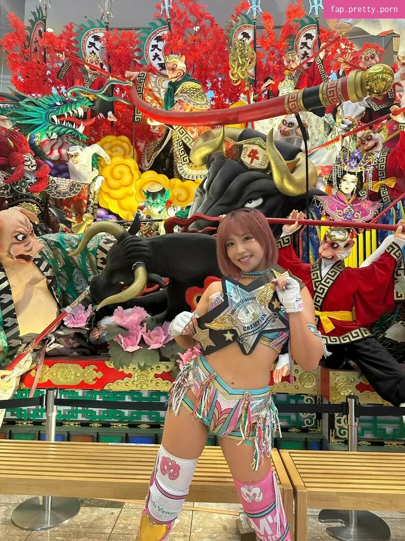 Mina Shirakawa - Photo #03