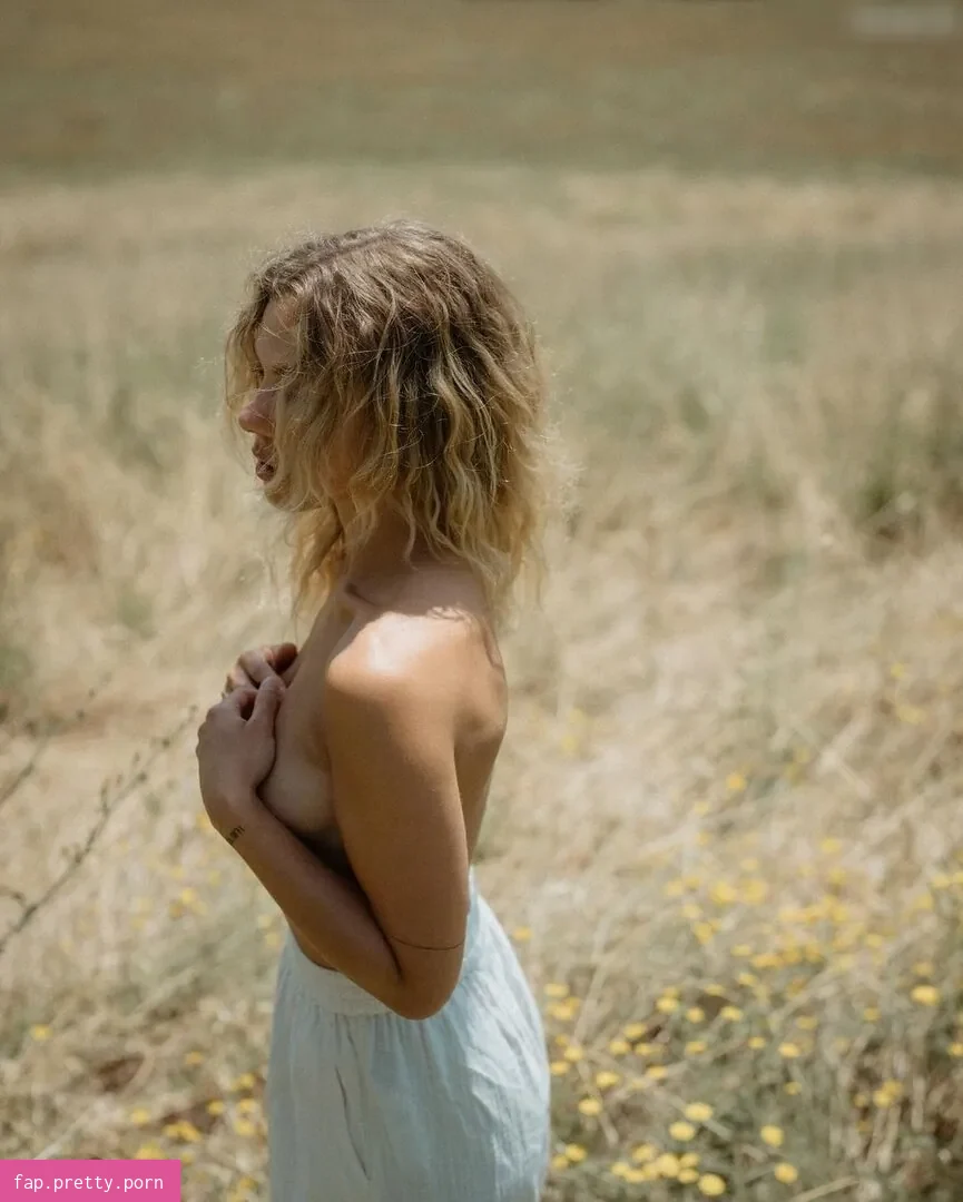Mira Sievers - Photo #69