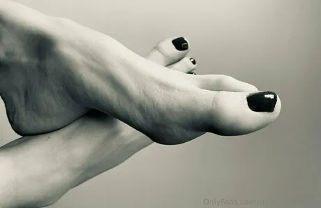 miss_secretfeet