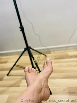 miss_secretfeet