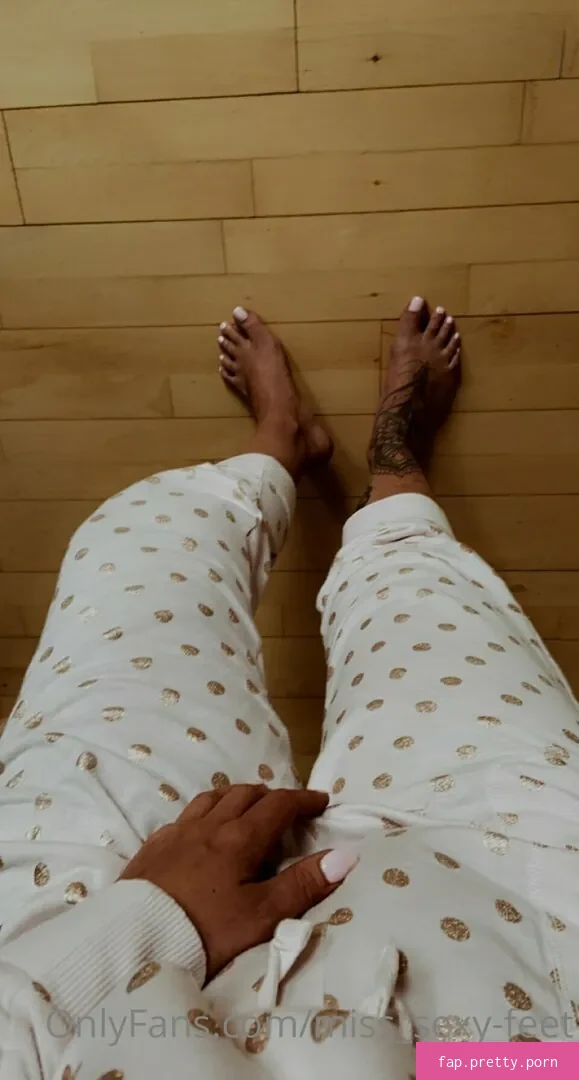 miss_sexy-feet - Photo #68