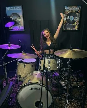 Molly Shield