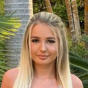 Molly Stirk