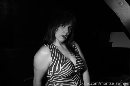 montse_swinger