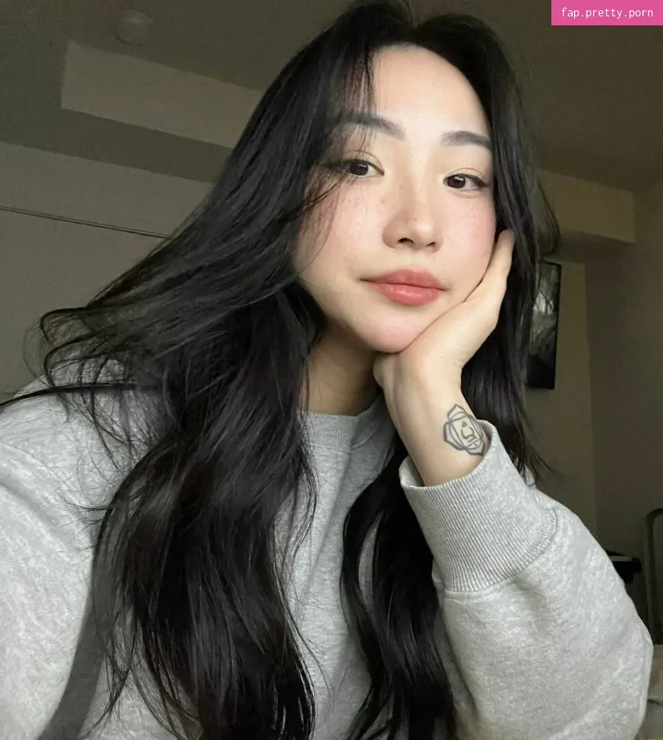 mseggmily - Photo #04
