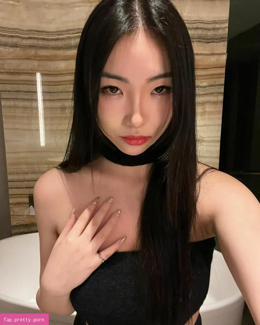 mseggmily - Photo #06