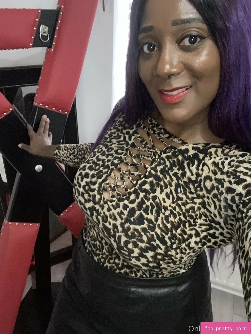 mslorraineldn - Photo #19