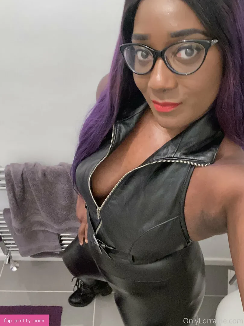 mslorraineldn - Photo #35