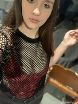 msstealyagirl