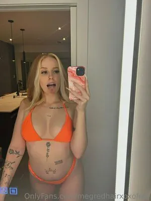megredhairxoxo_tease