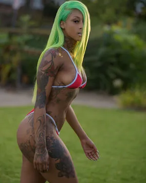 Mizz Twerksum