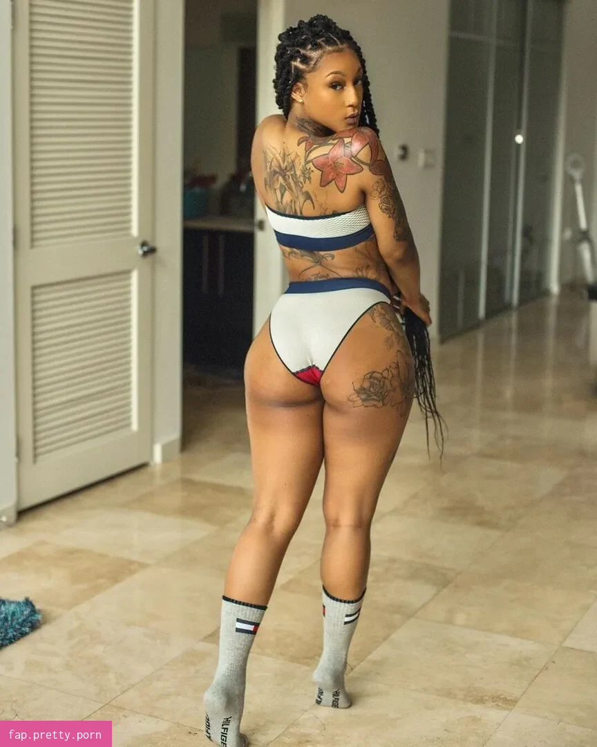 Mizz Twerksum - Photo #74