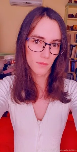 mudcakeempress