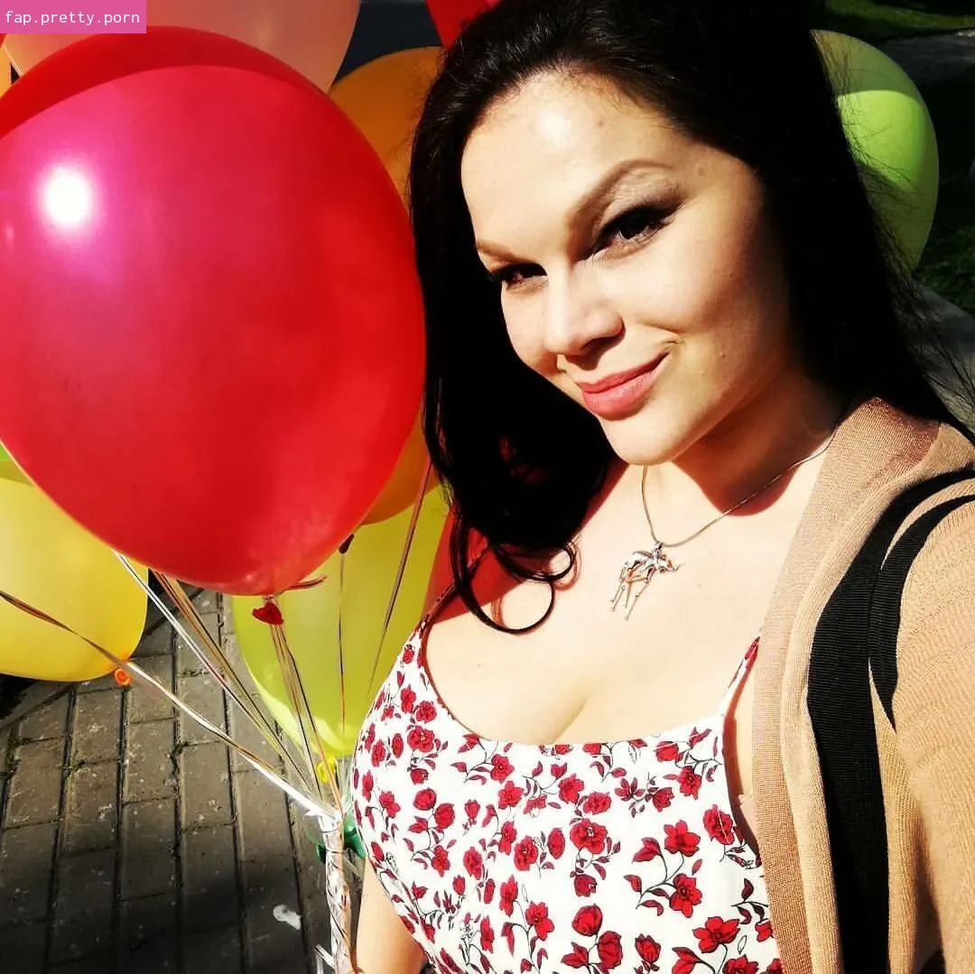 Maria Von Zarring - Photo #03