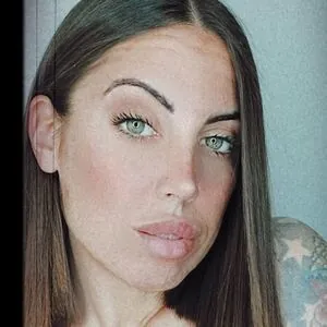 Marillo v v / Marina