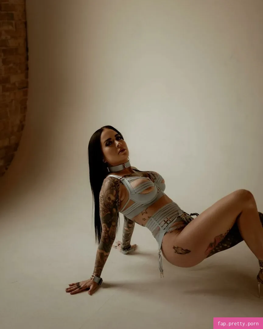 Megs_v2 - Photo #13
