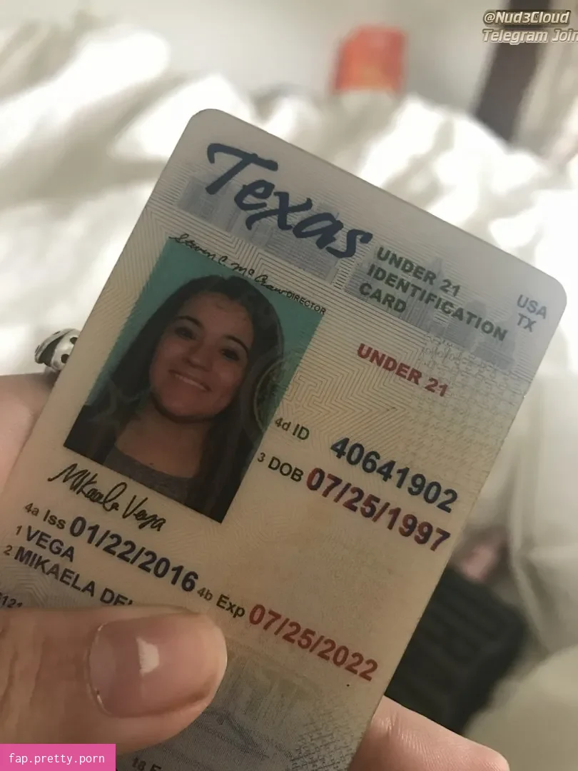 Mikaela Vega - Photo #37