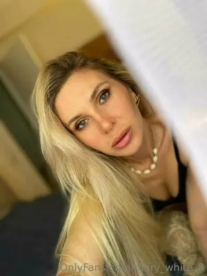 mary_white_8
