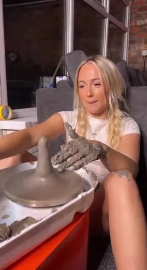 Mia Winward Dunn