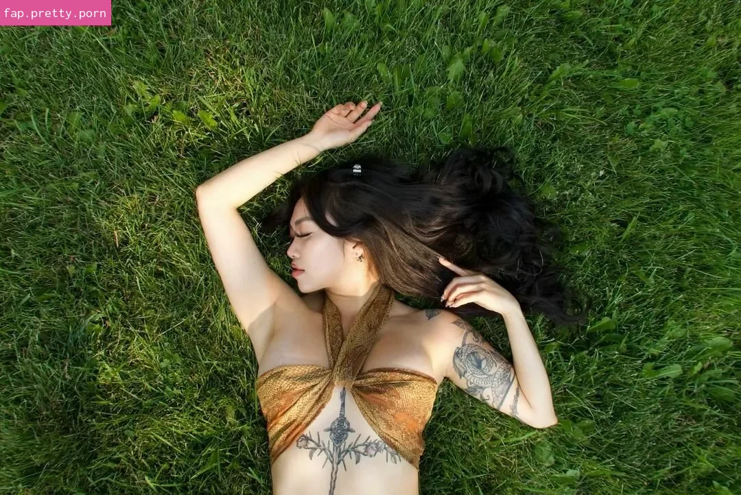 Michelle Yee - Photo #01