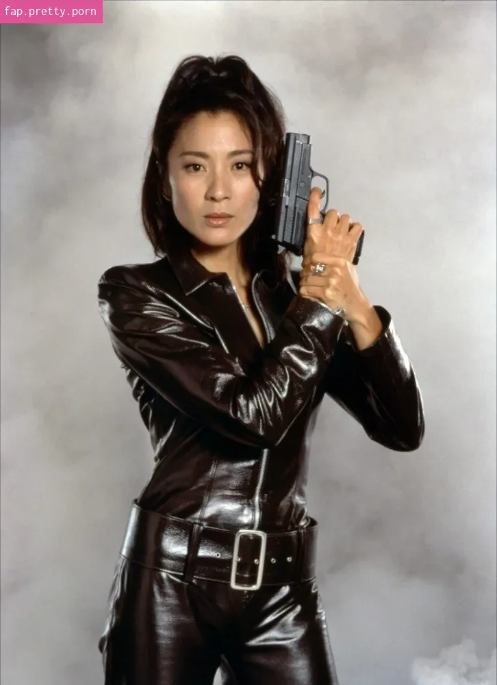 Michelle Yeoh - Photo #15