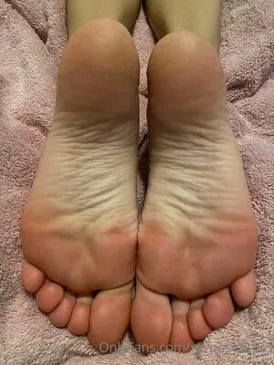 myposedtoes
