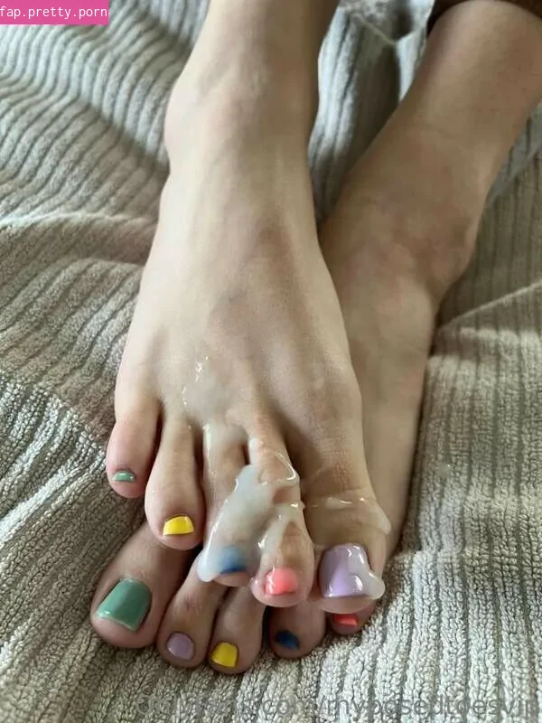 myposedtoes - Photo #98