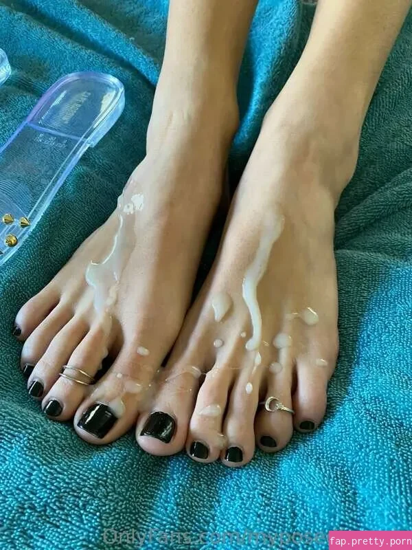 myposedtoes - Photo #15