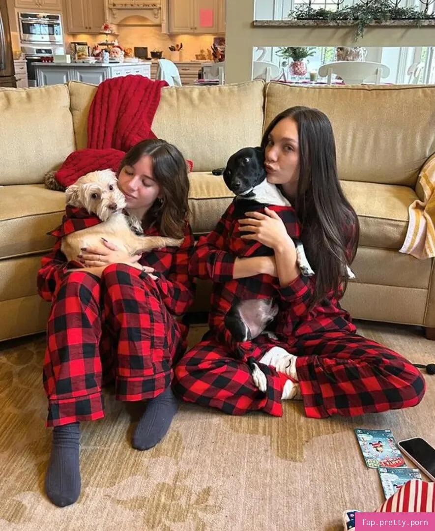 Mackenzie Ziegler - Photo #97