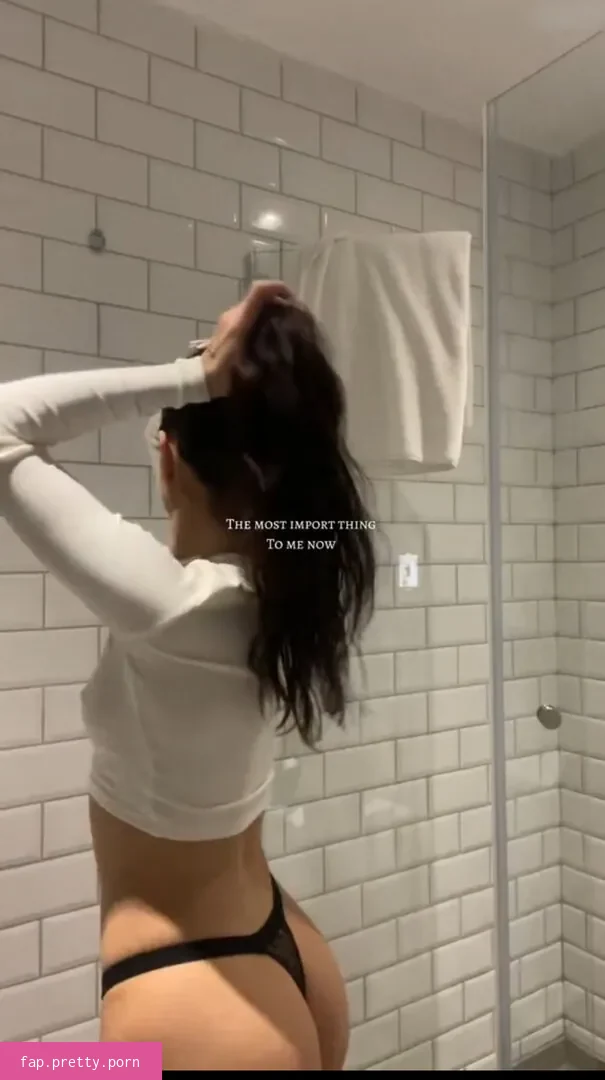 Merve Özkan - Photo #80