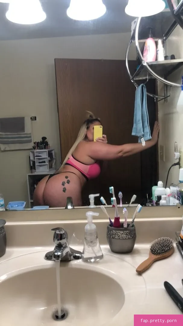 mzdanibadgirl - Photo #25