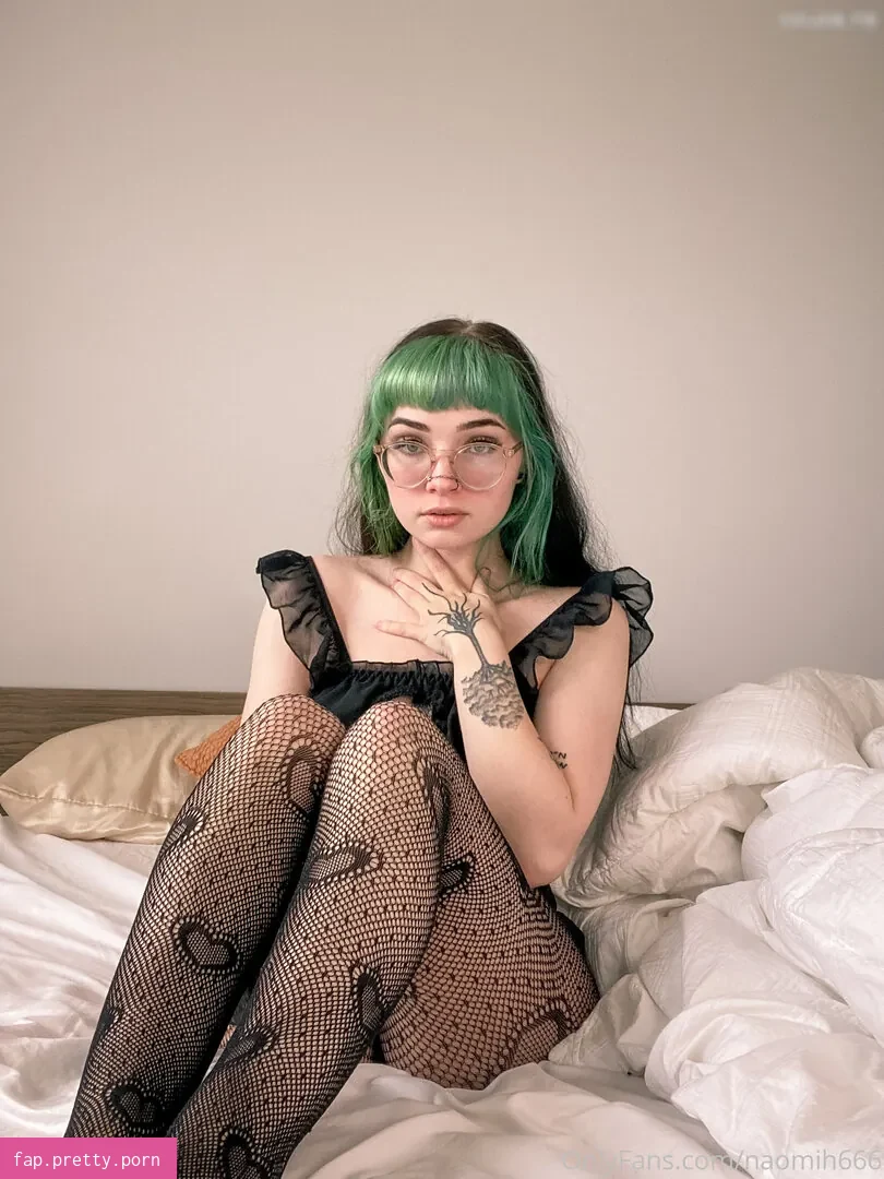 naomih666 - Photo #40