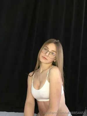 Nastya_18