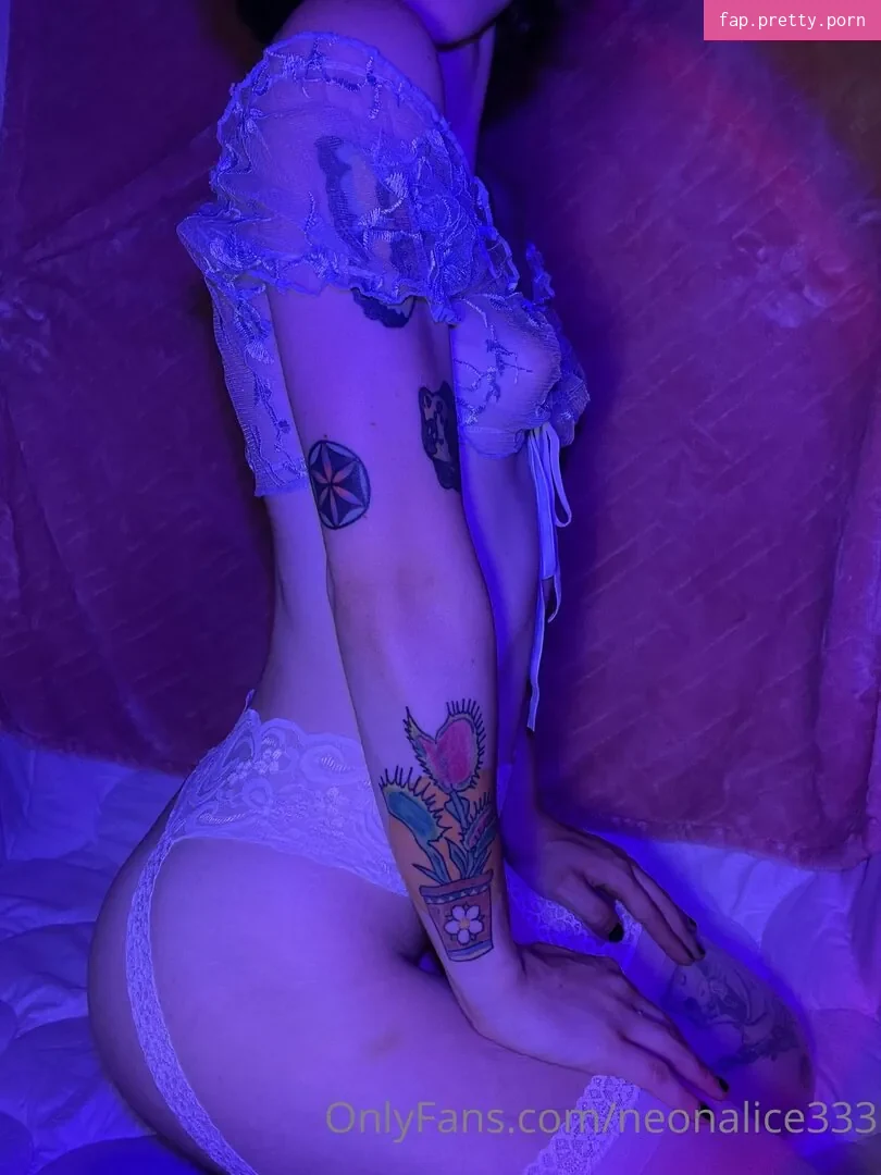 neonalice333 - Photo #88