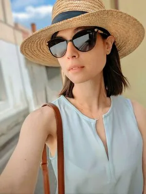 newchloe18