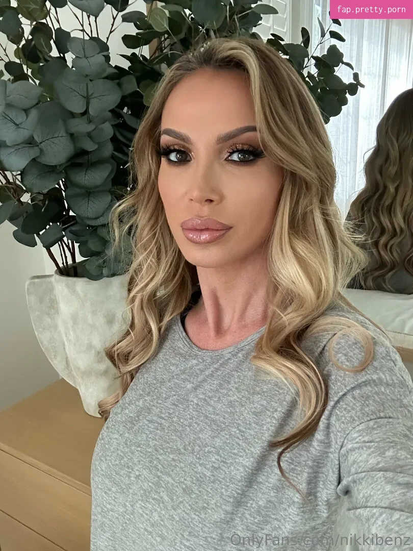 nikkibenz - Photo #50