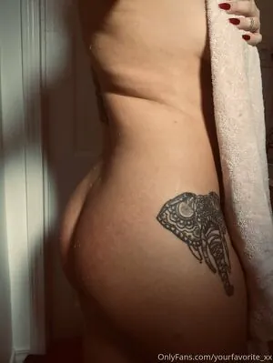 nakedgirloninternet