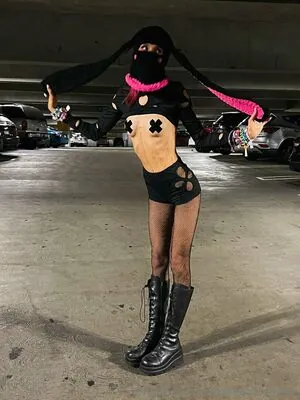 nakednicolenyx