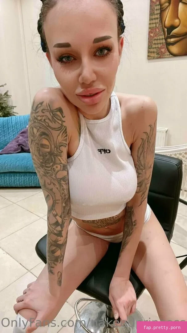 nakeedprincesss - Photo #32