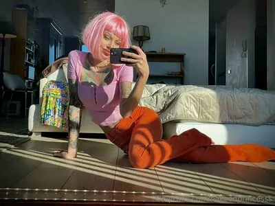 nakeedprincesss