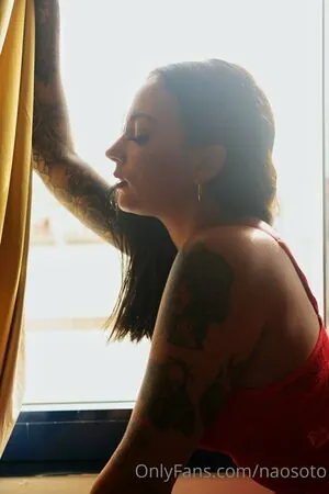 naomisotoo