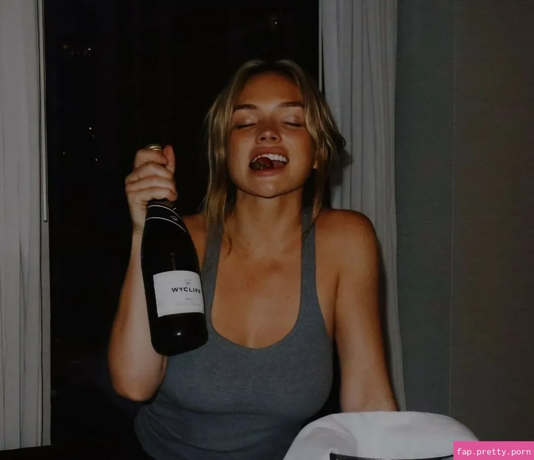 Natalie Alyn Lind - Photo #63
