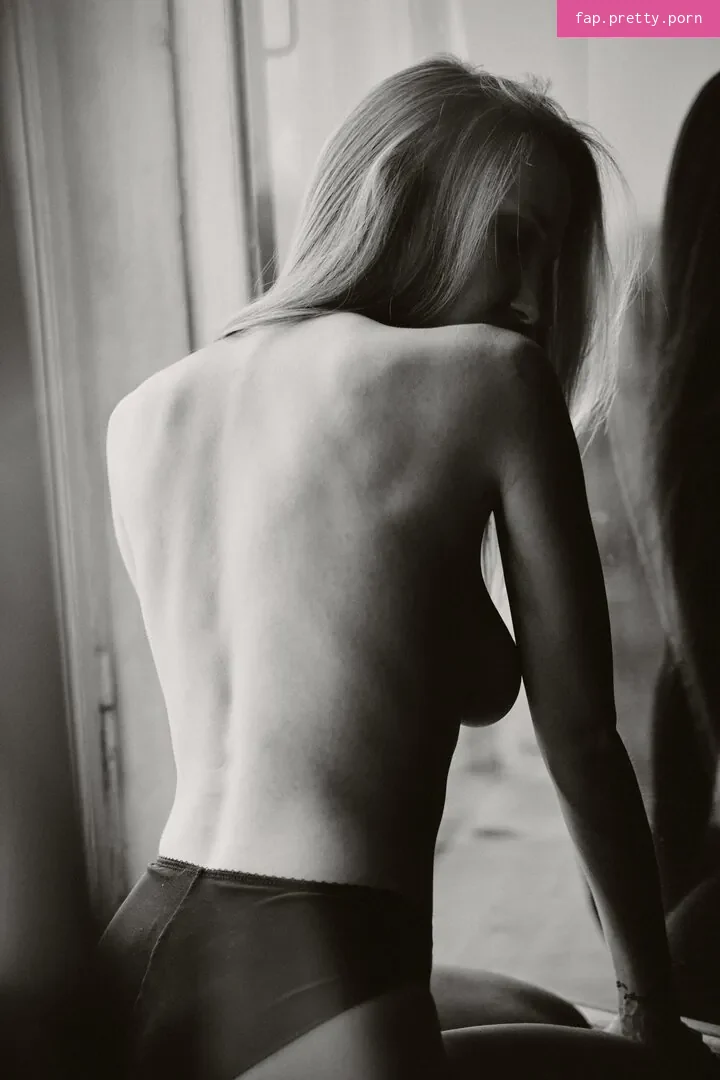 Natalie (Avo) - Photo #35