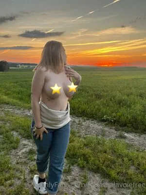 natashalavoiefree