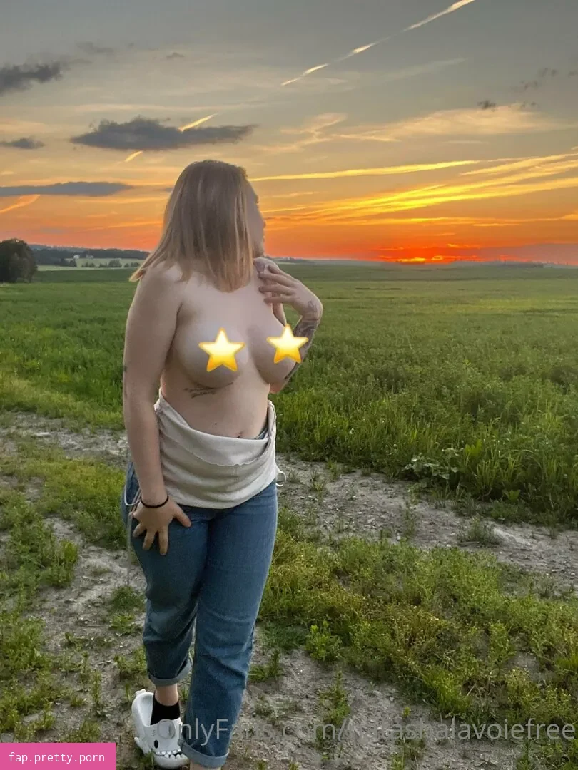 natashalavoiefree - Photo #44