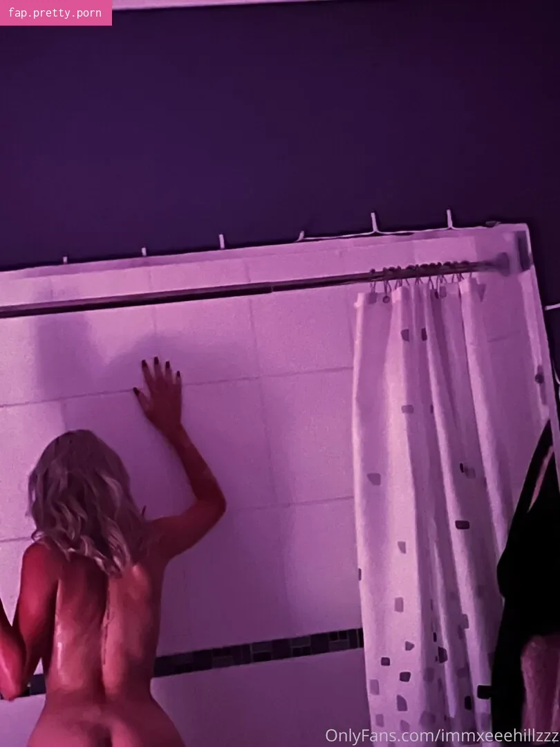 naughtyblondexx - Photo #03
