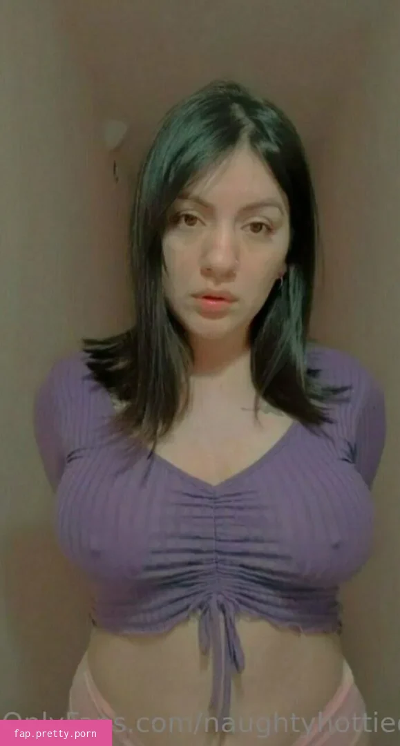 naughtyhottiediana - Photo #04