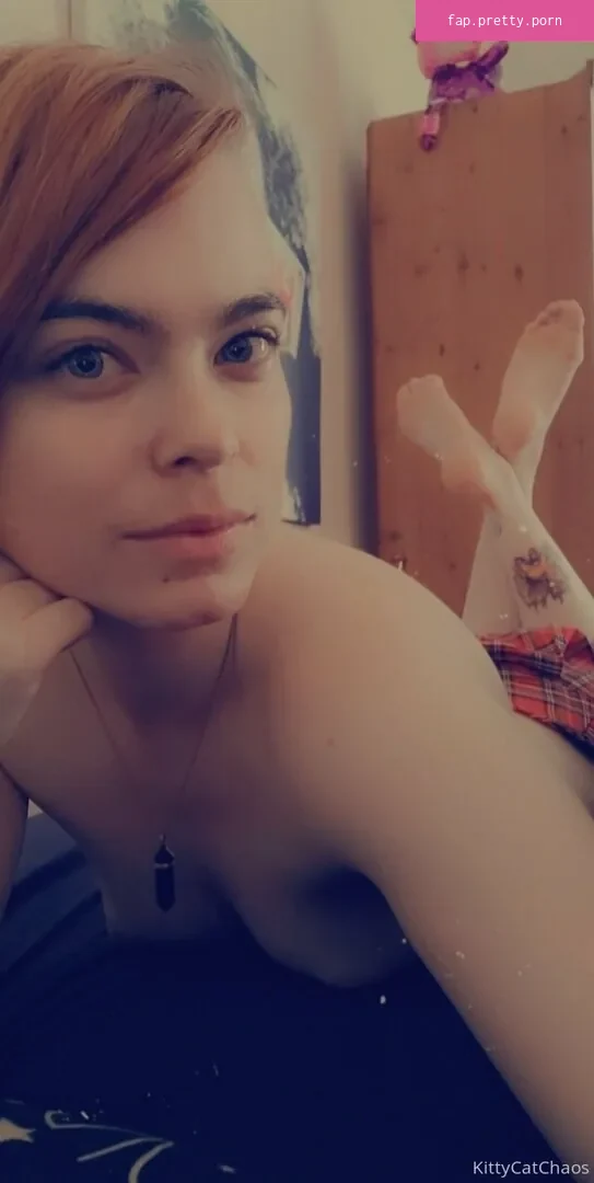 naughtylittlekitten93 - Photo #18